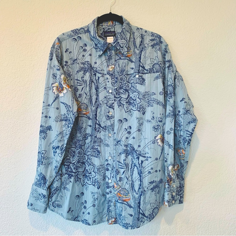 Patagonia Light Blue Floral Button-Down Shirt